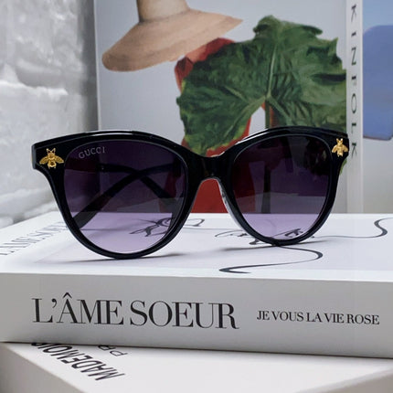 BEE EMBELLISHED BUTTERFLY FRAME SUNGLASSES 570242 IN ACETATE