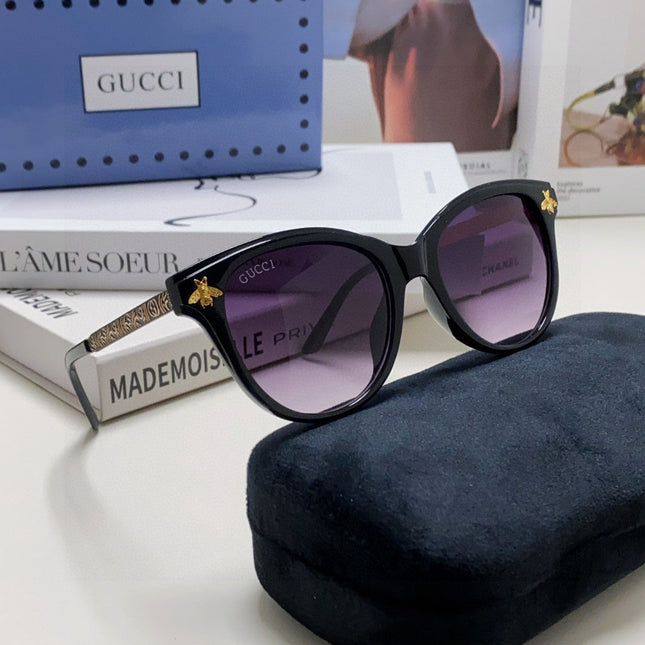 BEE EMBELLISHED BUTTERFLY FRAME SUNGLASSES 570242 IN ACETATE