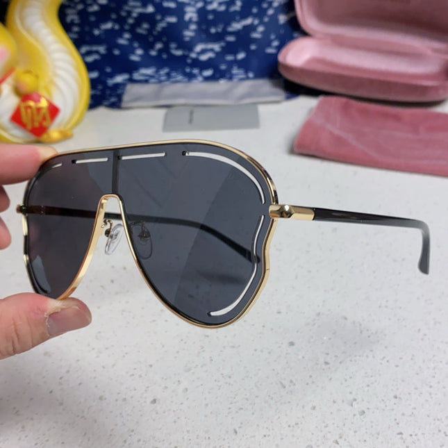 RUNWAY SUNGLASSES 571640 IN BLACK METAL BLACK LENSES