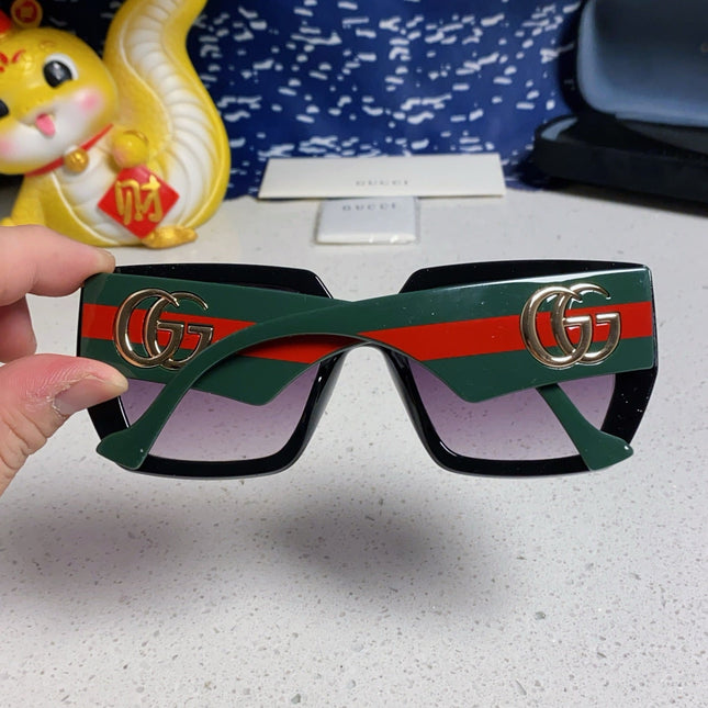 SQUARE FRAME SUNGLASSES 573303 IN ACETATE EMBOSSED LOGO