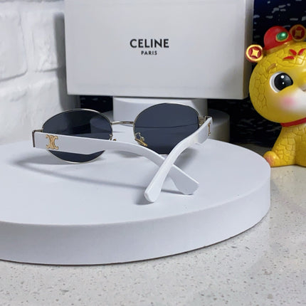 TRIOMPHE SUNGLASS 538530 IN WHITE ACETATE BLACK LENSES