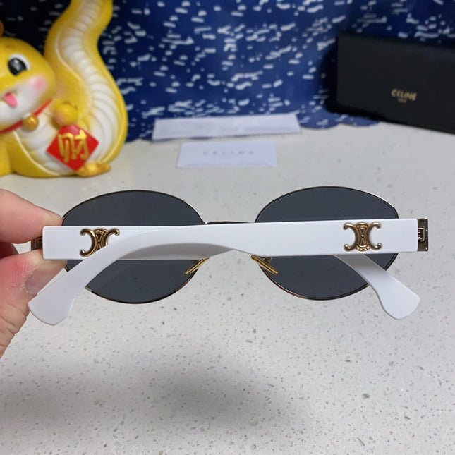 TRIOMPHE SUNGLASS 538530 IN WHITE ACETATE BLACK LENSES