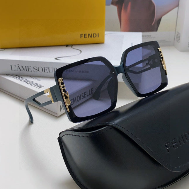 FF DIAMONDS SQUARE FRAME SUNGLASSES 575802 IN ACETATE