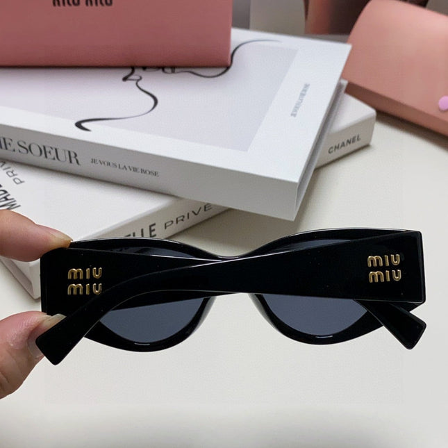 LOGO SUNGLASSES 576812 IN BLACK ACETATE