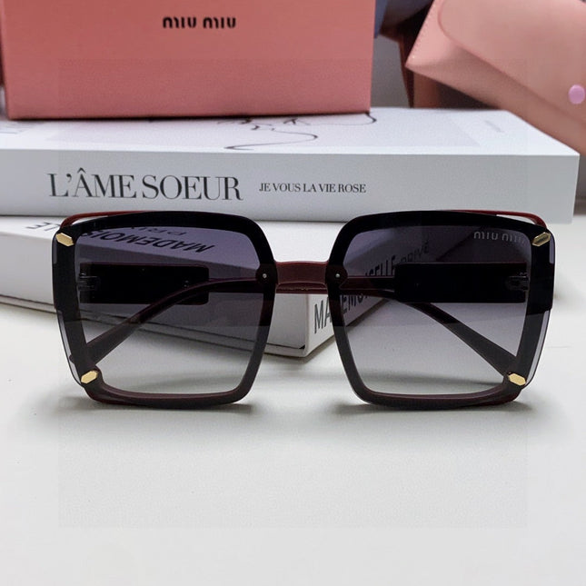 RUNWAY SQUARE SUNGLASSES 576823 IN ACETATE