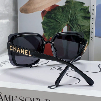 SQUARE SUNGLASSES 638798 IN ACETATE