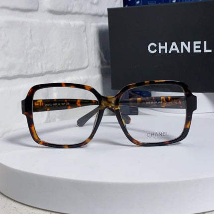 SQUARE SUNGLASSES 638933 IN HAVANA ACETATE