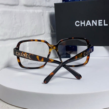 SQUARE SUNGLASSES 638933 IN HAVANA ACETATE