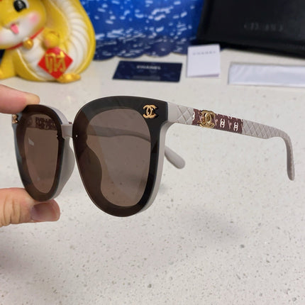 BROWNLINE SUNGLASSES 638936 IN LIGHT GRAY ACETATE