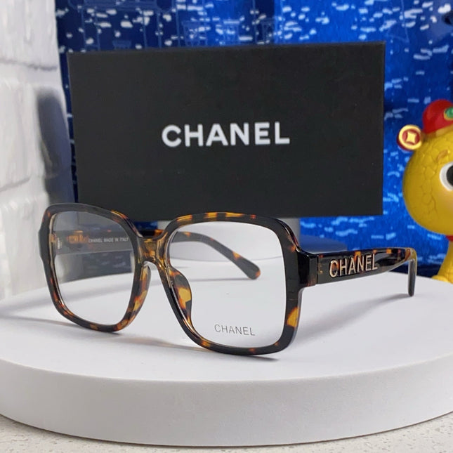 SQUARE SUNGLASSES 638933 IN HAVANA ACETATE