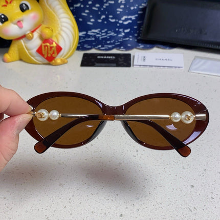 OVAL SUNGLASSES 640342 IN BROWN CLEAR ACETATE METAL FRAME