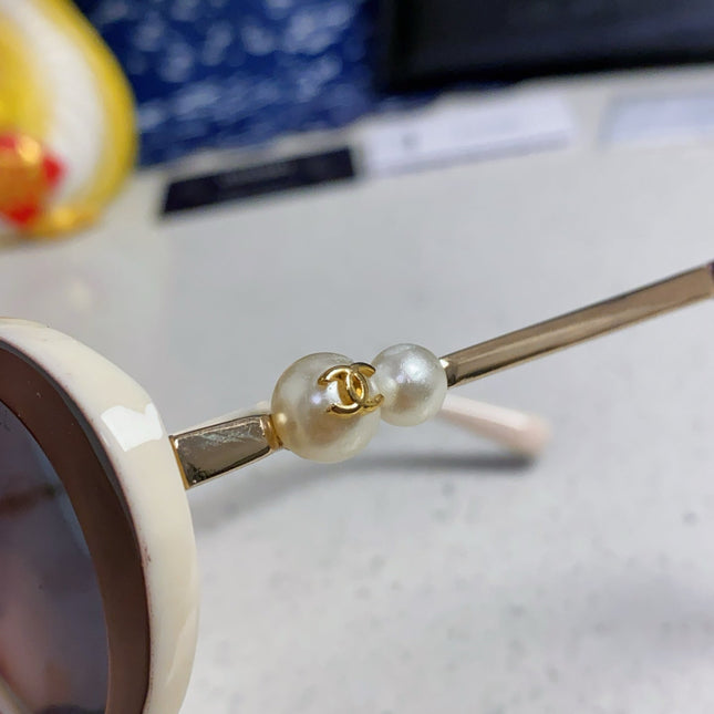 OVAL SUNGLASSES 640343 IN IVORY BROWN ACETATE METAL FRAME EMBOSSED PEARL