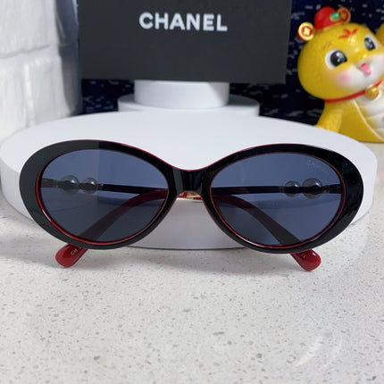 OVAL SUNGLASSES 640344 IN BLACK RED ACETATE METAL FRAME EMBOSSED PEARL