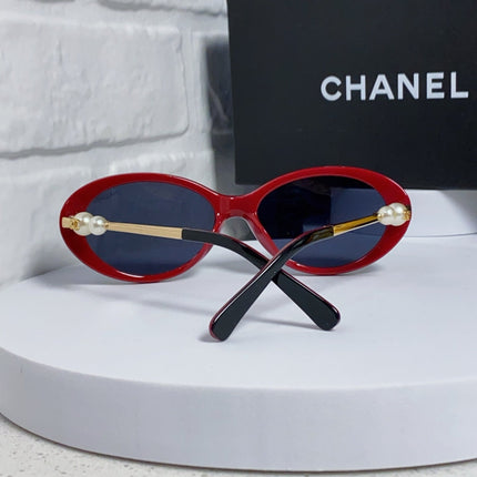 OVAL SUNGLASSES 640344 IN BLACK RED ACETATE METAL FRAME EMBOSSED PEARL