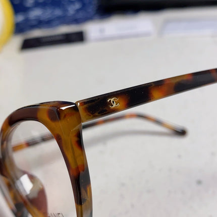 CAT EYE SUNGLASSES CH3393 IN HAVANA ACETATE CLEAR LENSES