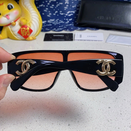 SQUARE SUNGLASSES CH5495 IN BLACK ACETATE ORANGE SMOKE LENSES