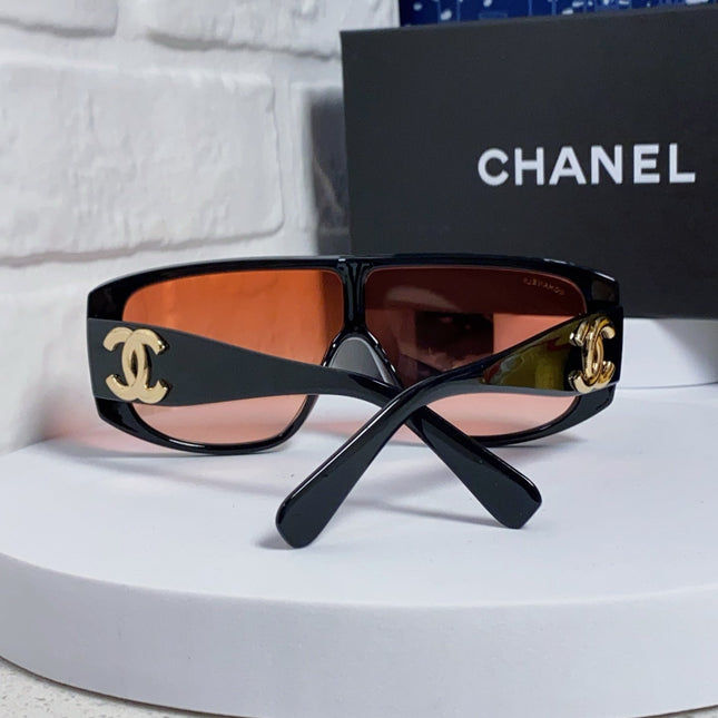 SQUARE SUNGLASSES CH5495 IN BLACK ACETATE ORANGE SMOKE LENSES