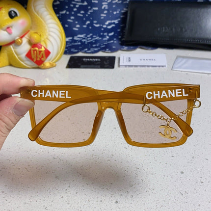 SQUARE SUNGLASSES 641806 IN DARK YELLOW ACETATE