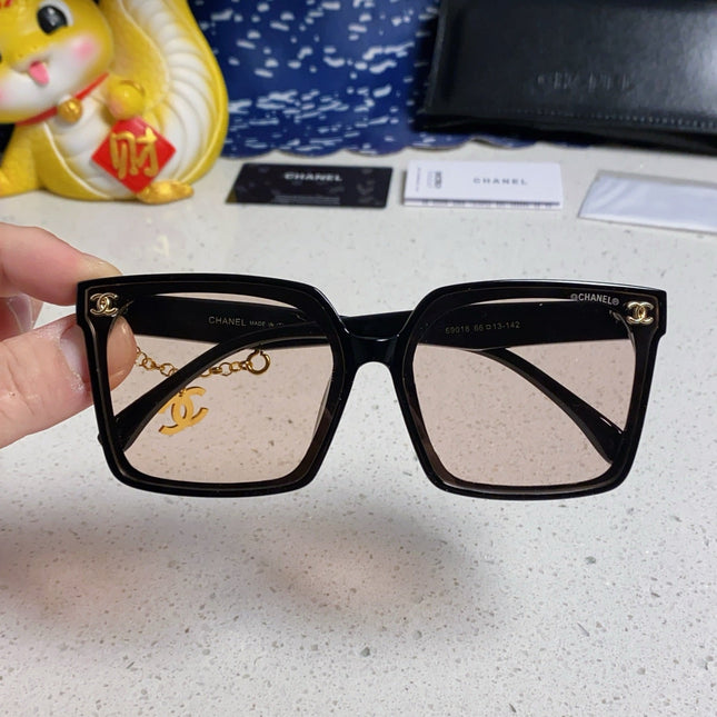 SQUARE SUNGLASSES 641807 IN BLACK ACETATE LIGHT BROWN LENSES