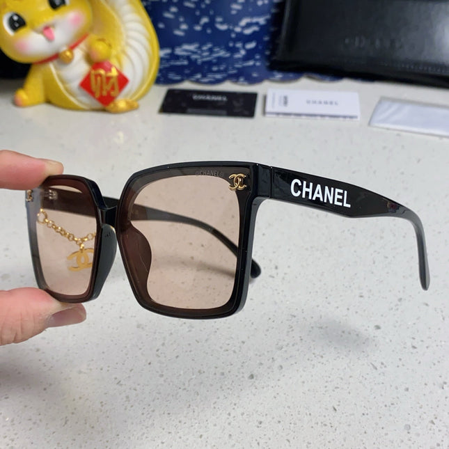 SQUARE SUNGLASSES 641807 IN BLACK ACETATE LIGHT BROWN LENSES