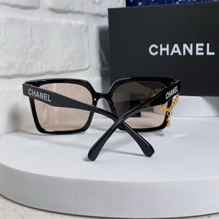 SQUARE SUNGLASSES 641807 IN BLACK ACETATE LIGHT BROWN LENSES