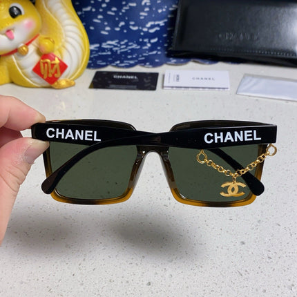 SQUARE SUNGLASSES 641808 IN BLACK OMBRE ORANGE ACETATE GOLD CHAIN