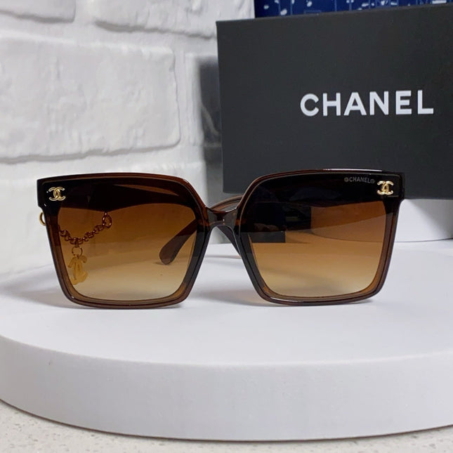 SQUARE SUNGLASSES 641810 IN BROWN ACETATE GOLD CHAIN