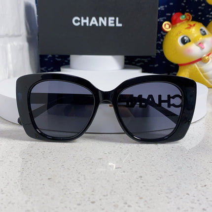 BUTTERFLY SUNGLASSES 641816 IN BLACK ACETATE GOLD METAL LOGO