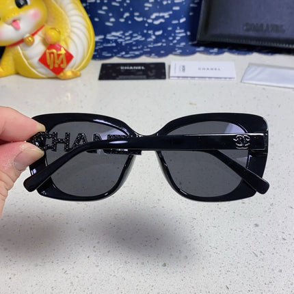 BUTTERFLY SUNGLASSES 641817 IN ACETATE BLACK METAL LOGO