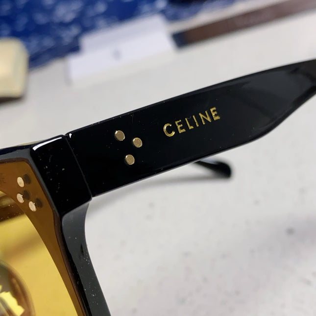 SQUARE SUNGLASS 575840 IN BLACK ACETATE GREEN LENSES