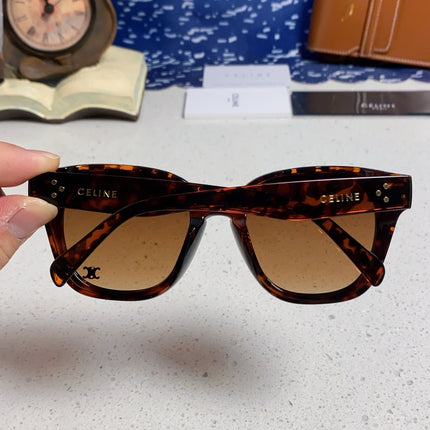 SQUARE SUNGLASS 575844 IN HAVANA ACETATE