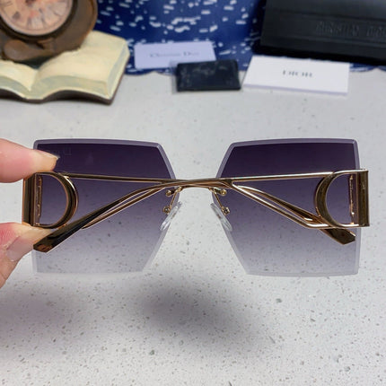 30MONTAIGNE S7U SUNGLASS 578109 IN GOLD METAL GREY SMOKE LENSES