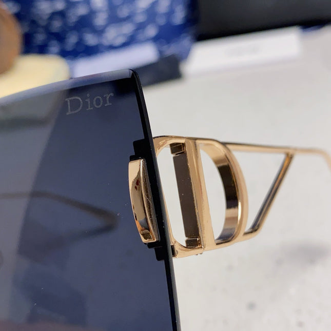 30MONTAIGNE S7U SUNGLASS 578110 IN GOLD METAL GREY LENSES