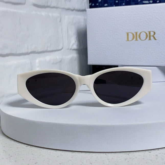 MONTAIGNE SUNGLASS 578113 IN OFF WHITE ACETATE