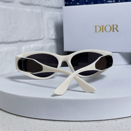 MONTAIGNE SUNGLASS 578113 IN OFF WHITE ACETATE