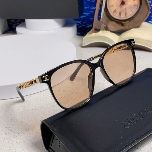 SQUARE SUNGLASSES 632028 IN BLACK ACETATE LIGHT BROWN LENSES