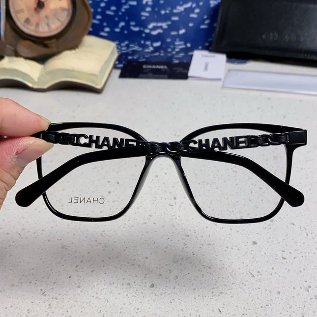 SQUARE SUNGLASSES 632029 IN BLACK ACETATE BLACK LOGO ON FRAME