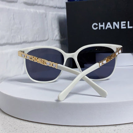 SQUARE SUNGLASSES 632031 IN WHITE ACETATE GOLD METAL