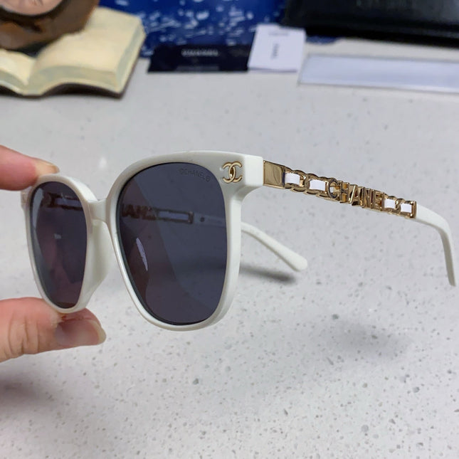 SQUARE SUNGLASSES 632031 IN WHITE ACETATE GOLD METAL