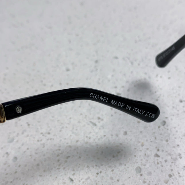 SQUARE SUNGLASSES 632033 IN BLACK ACETATE BLACK LENSES