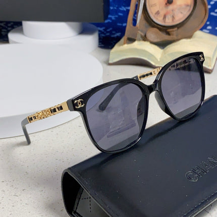 SQUARE SUNGLASSES 632033 IN BLACK ACETATE BLACK LENSES