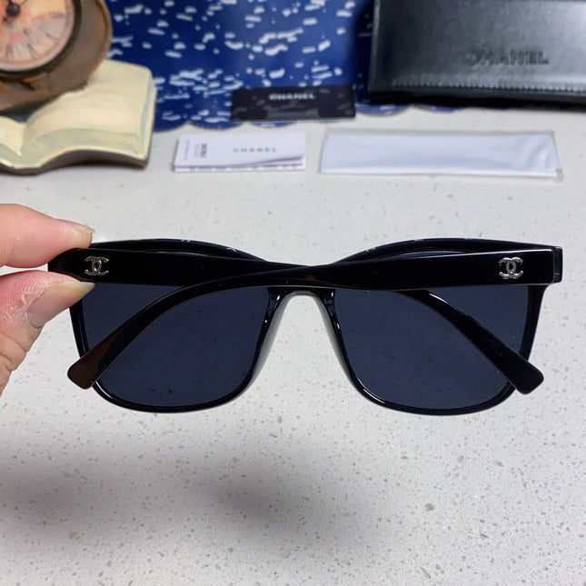 SQUARE SUNGLASSES 3392 IN BLACK ACETATE BLACK LENSES