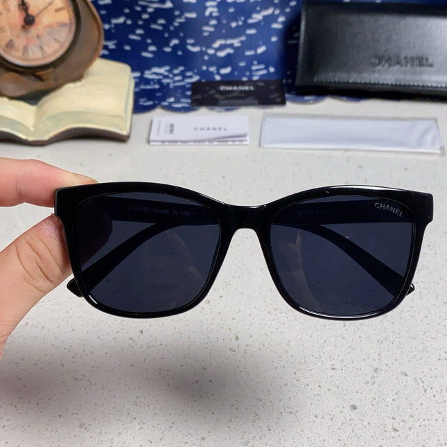 SQUARE SUNGLASSES 3392 IN BLACK ACETATE BLACK LENSES