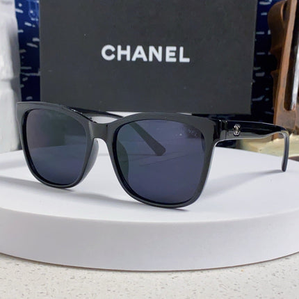 SQUARE SUNGLASSES 3392 IN BLACK ACETATE BLACK LENSES