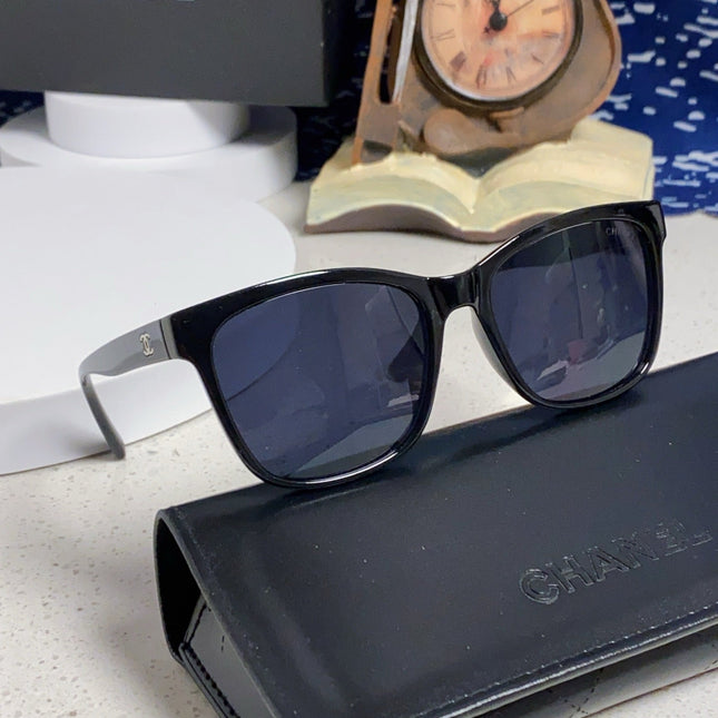 SQUARE SUNGLASSES 3392 IN BLACK ACETATE BLACK LENSES