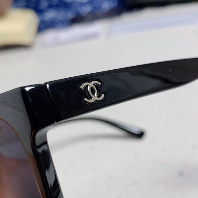 SQUARE SUNGLASSES 3392 IN BLACK ACETATE BLACK LENSES