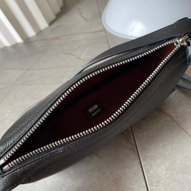 SIMPLY MINI 22 IN BLACK GRAINED CALFSKIN