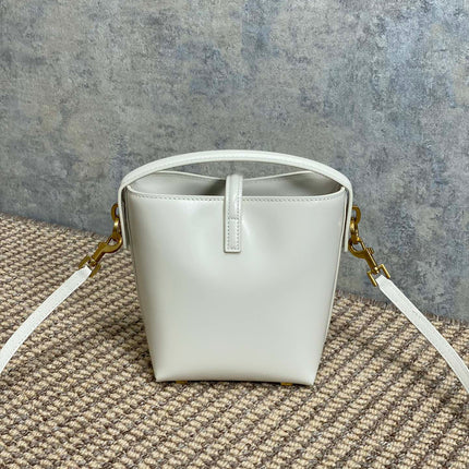 LE 37 MINI BUCKET BAG 15 IN WHITE CALFSKIN GOLD HARDWARE