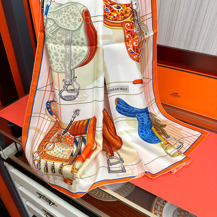 HERMES 25S SCARF 90 IN SILK 002