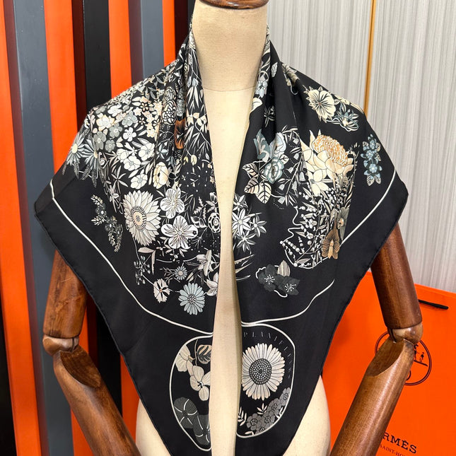 HERMES 25S SCARF 90 IN SILK 735731